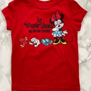 Adorable Minnie Mouse Disney T-shirt